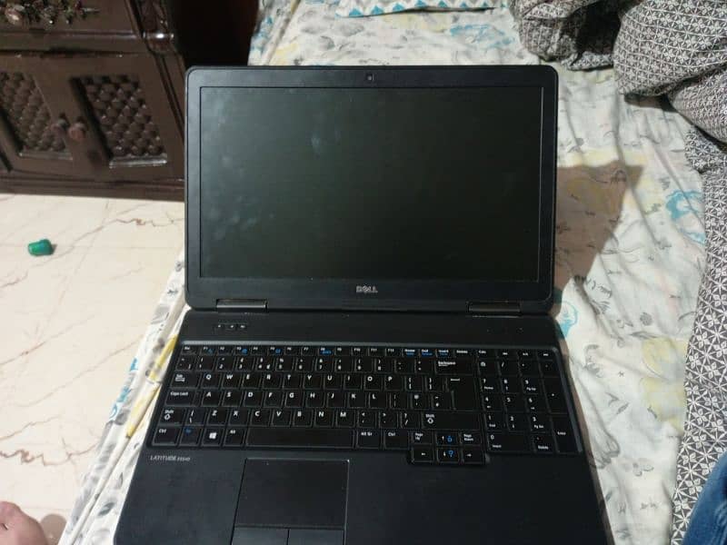 Dell laptop generation 4 ha 1