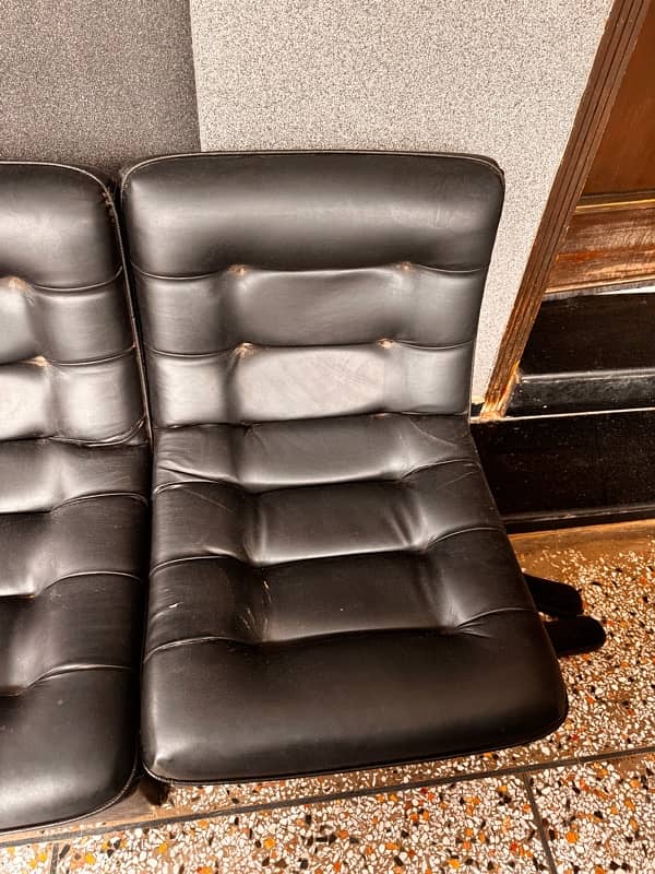 Leather Single Seater Sofa 1