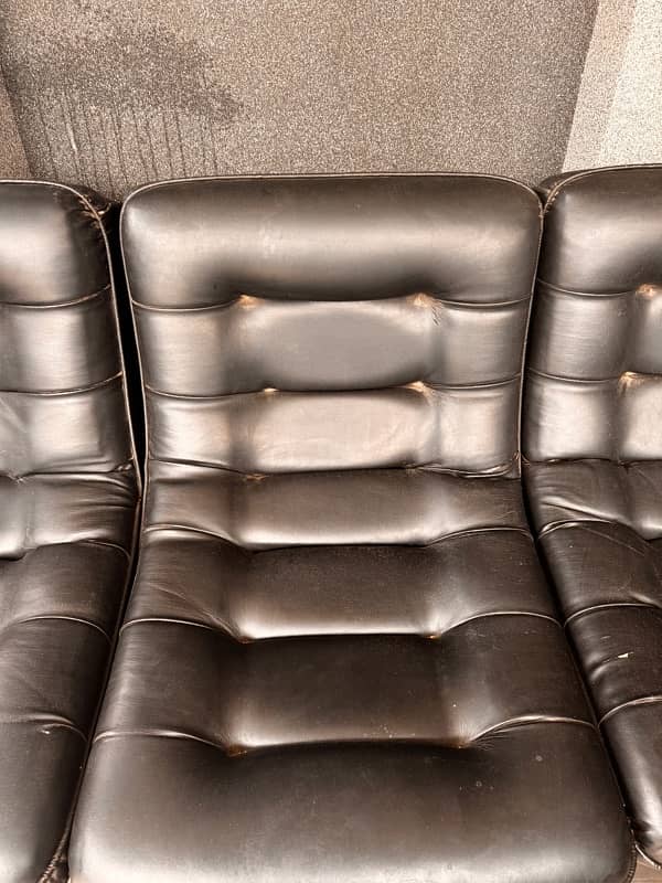 Leather Single Seater Sofa 2