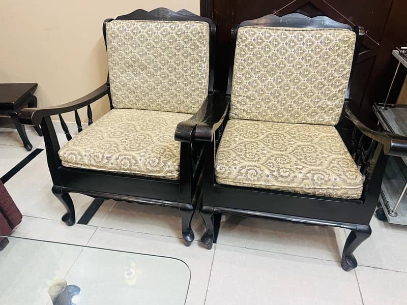 Sofa Set For Sale including Table 0