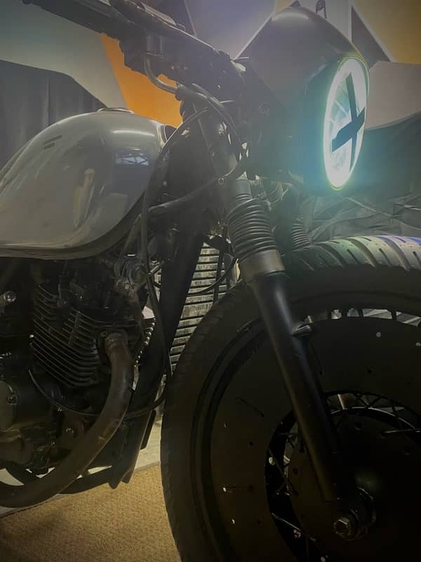 Custom Built Cafe Racer#NaaRoo 12