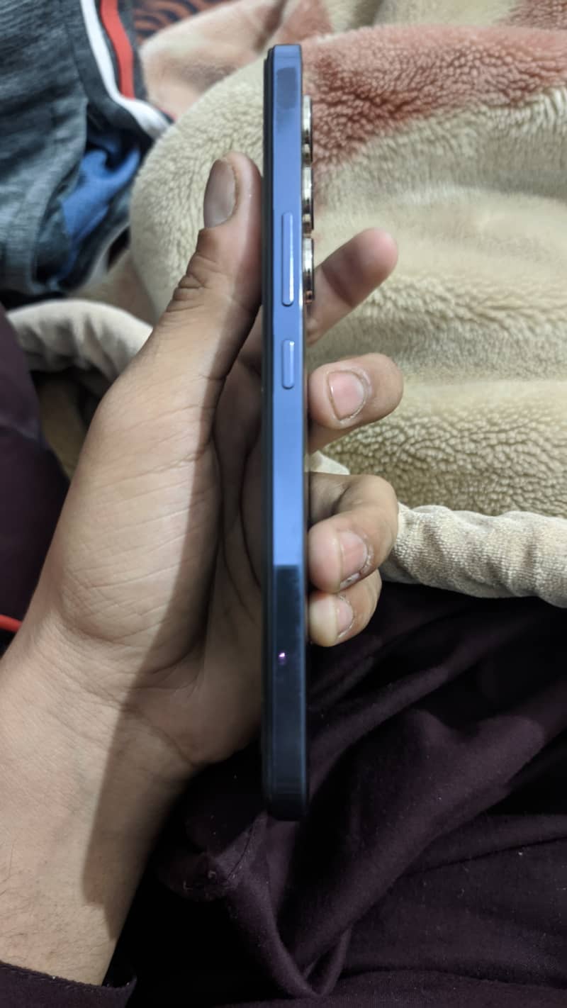 Vivo Y100 (8+8) 256GB 3