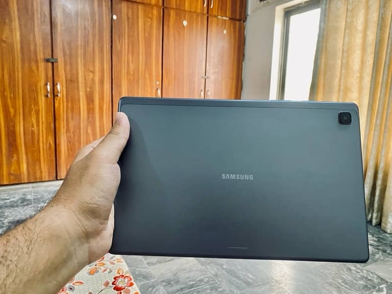 Samsung tab A7 ( not the lite one selling in market) 0