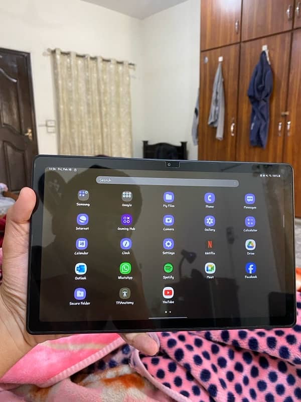 Samsung tab A7 ( not the lite one selling in market) 5