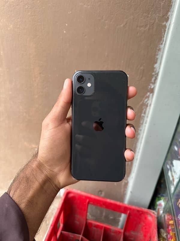 Iphone 11 Water Pack 91 /Bettry Healt Non PTA 64 GB 10/10 0