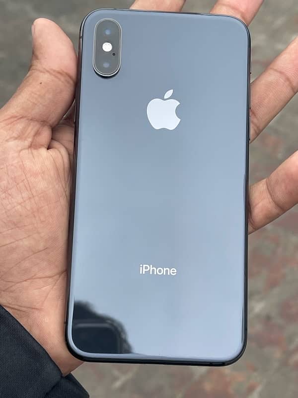 iPhone XS pta approved for sale 1