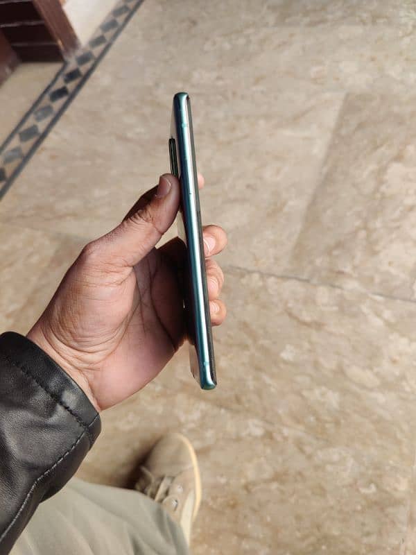 Oneplus 8 pro sale and exchange is possible 9