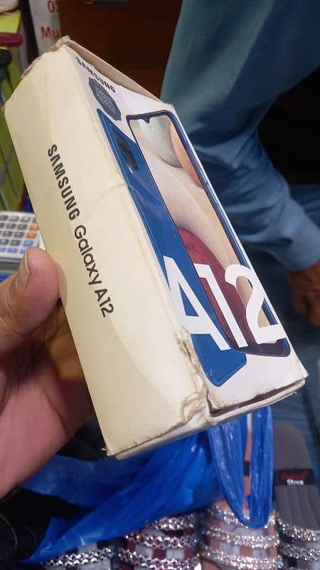 samsung a12 urgent sale no open repair box sath hain 10