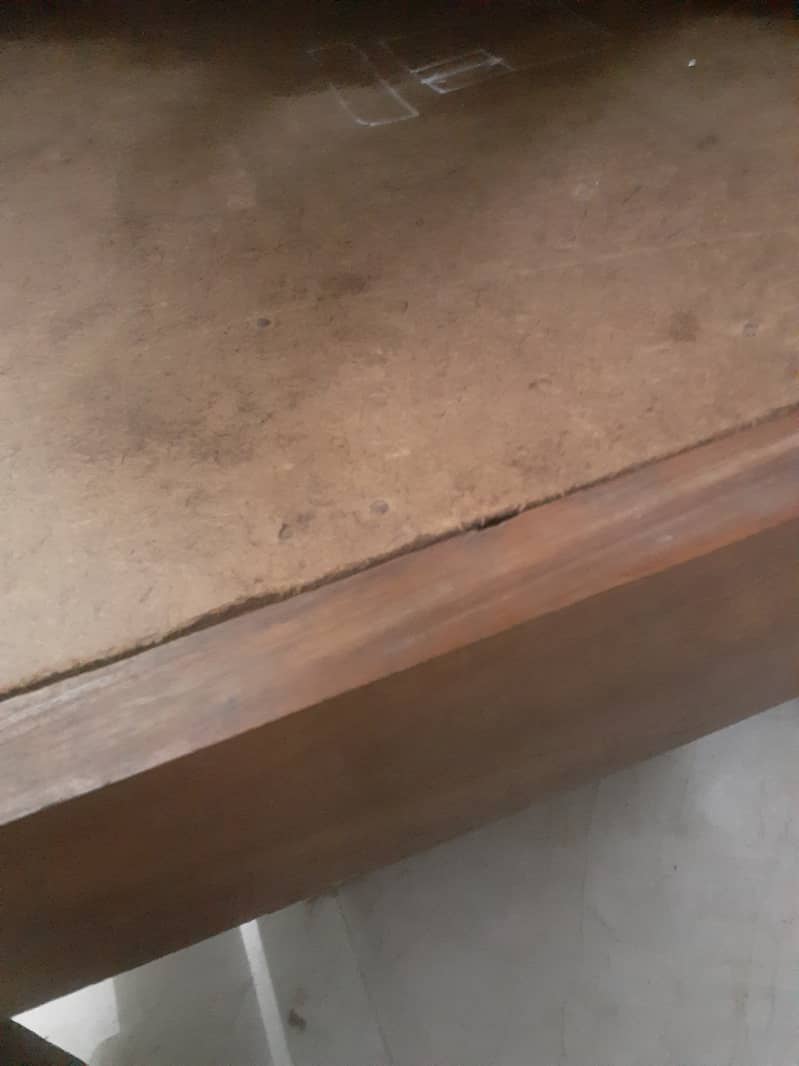 Bed in good condition 1