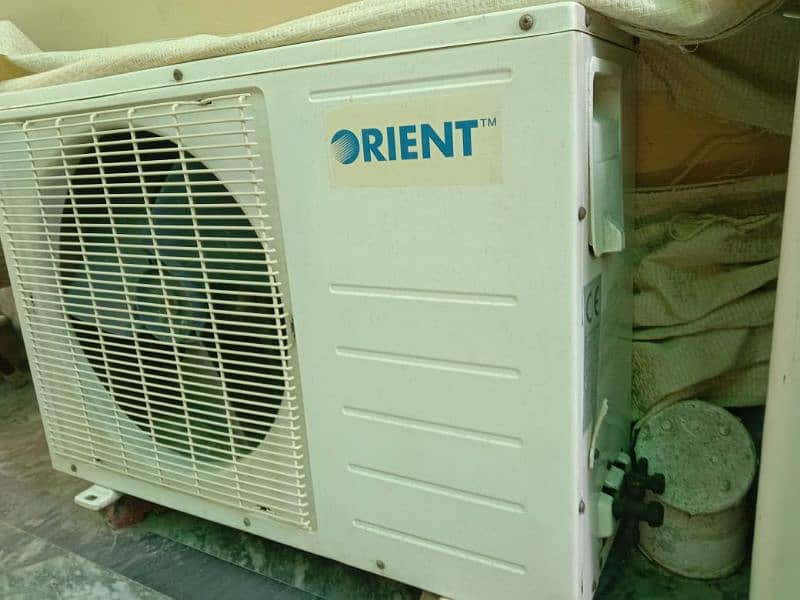 Hair & Orient split ac 1 ton non invertor 4