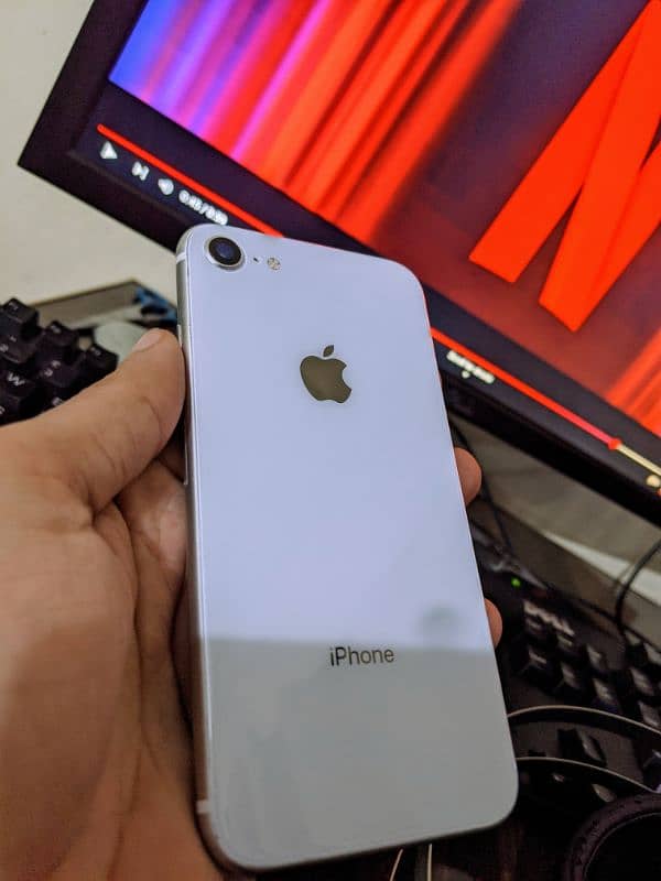 IPHONE SE 2020 128gb 1