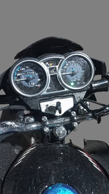 HONDA CB150 Black 1