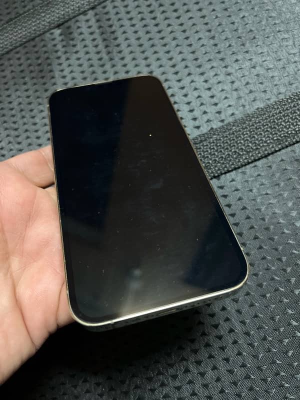 iphone 13 pro 10/10 condition 4