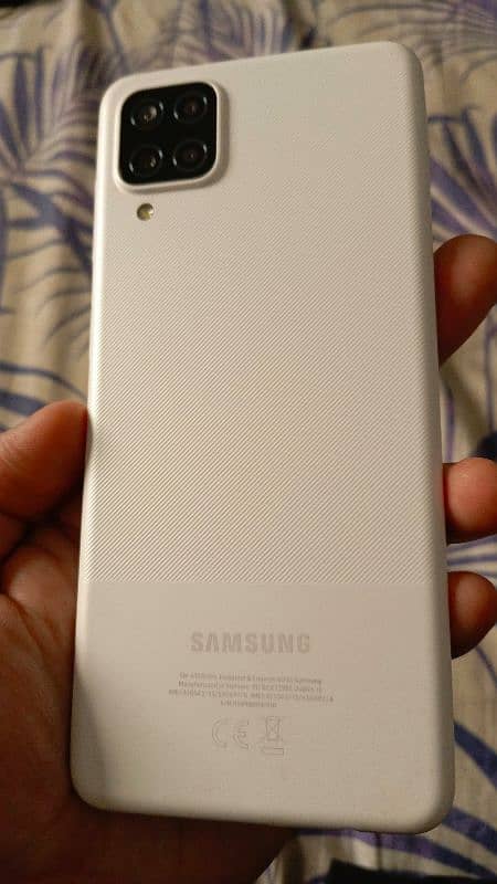 Samsung Galaxy A12 1