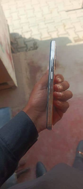 Infinix not 30 1