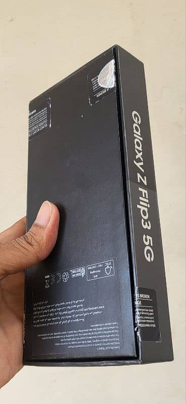 Samsung Z flip 3 Approved with box urgent sell 8