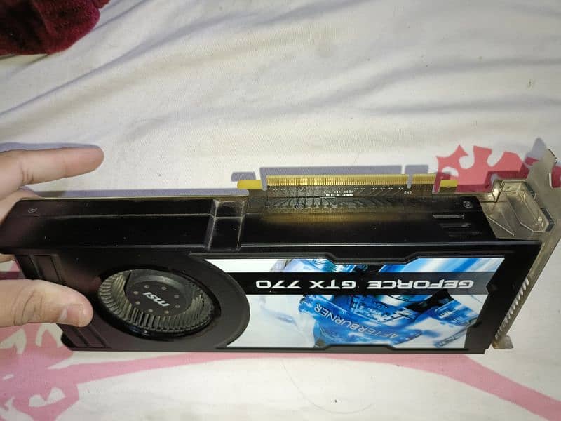 2gb MSI NVIDIA GeForce GTX 770  ( OC EDITION ) 5