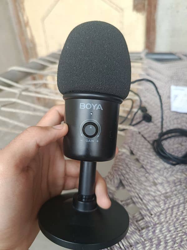 Boya BY-CM3 podcast microphone USB / Destop microphone 4