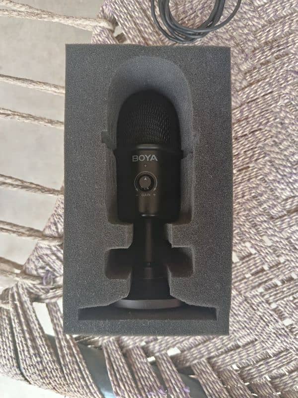 Boya BY-CM3 podcast microphone USB / Destop microphone 7