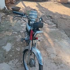 2012 model hai yamaha dhoom islamabad number hai