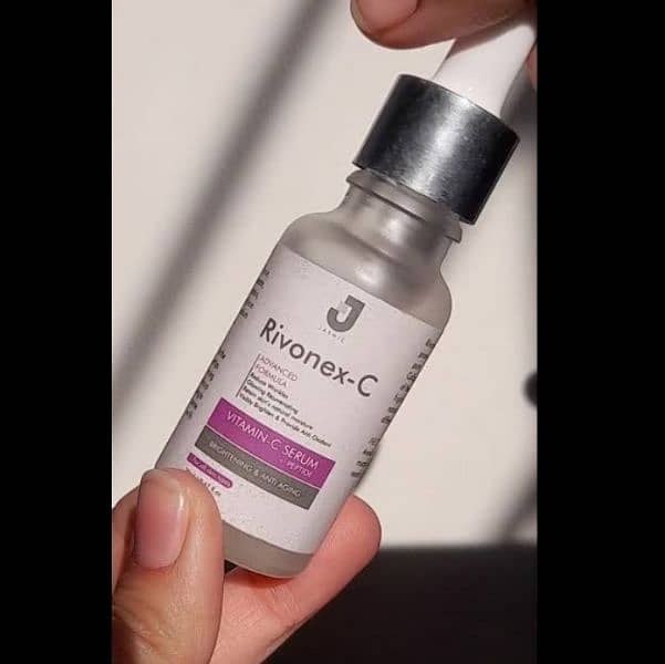 Rivonex-C Vitamin C Serum + Peptide | Brightening & Anti-Aging 1