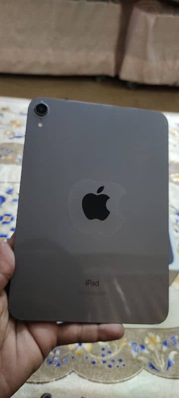 iPad mini 6 1