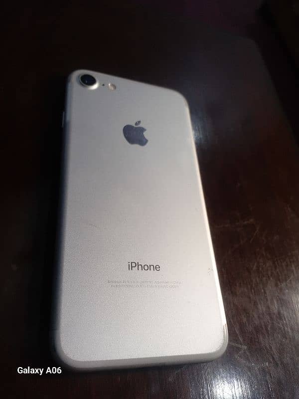 iPhone 7 (32 Gb) non pta 10