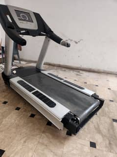 treadmill full size