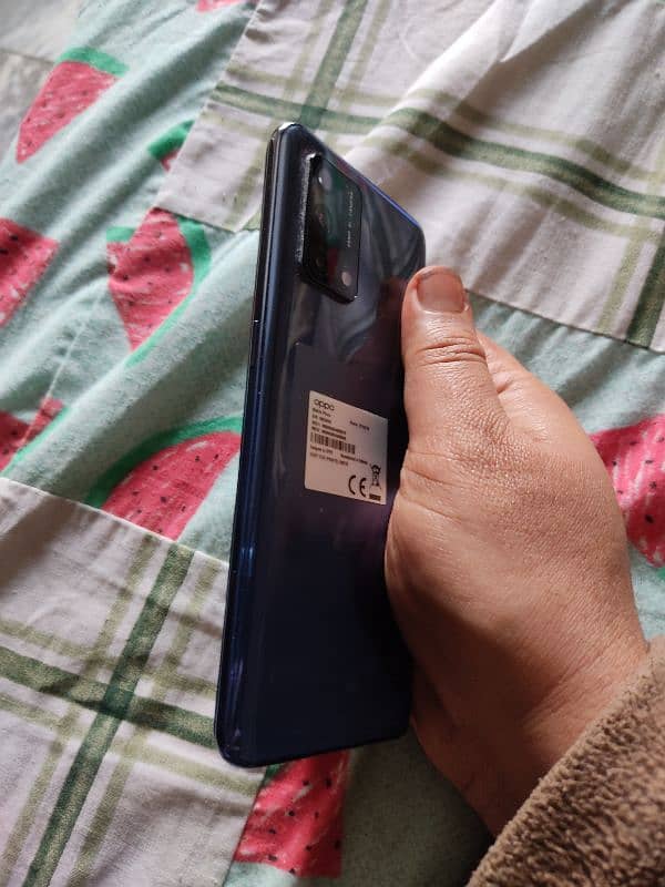 oppo F19 in Good condition 2