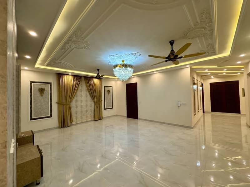 Most Beautiful 1 Kanal House For Sale 20