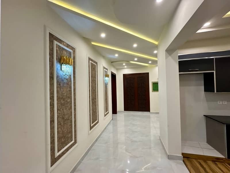 Most Beautiful 1 Kanal House For Sale 21