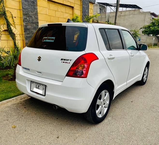 Suzuki Swift 2019/2020 DLX 4