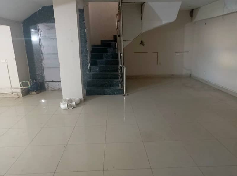 4 Marla Basment Office For Rent In DHA Phase 4,Block DD, Lahore. 8