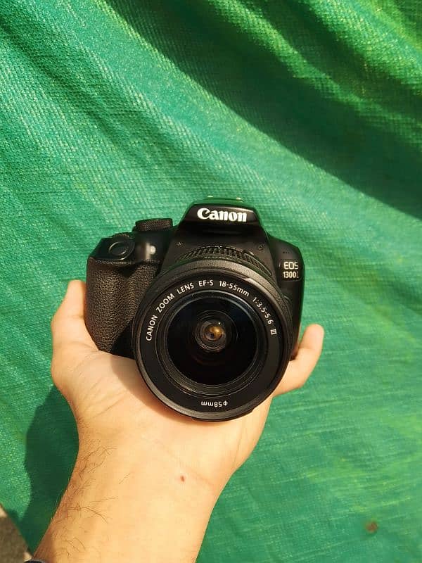 Canon 1300D 3