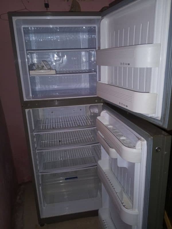 orient fridge 3