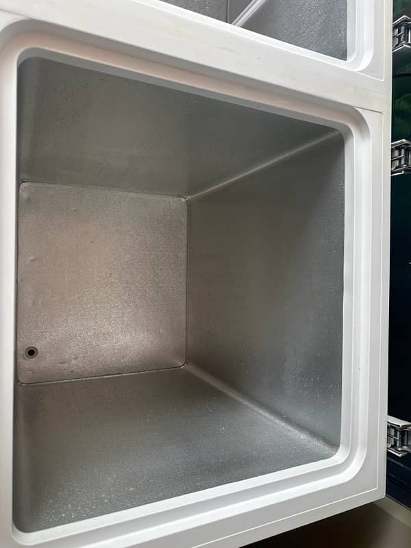 refrigerator / freezer 2