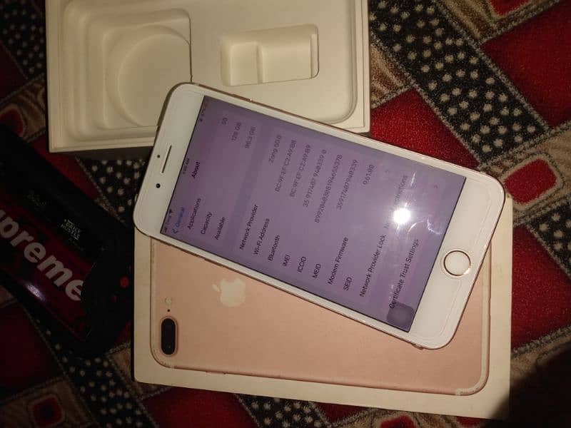 iphone 7plus 128gb Pta approved 6