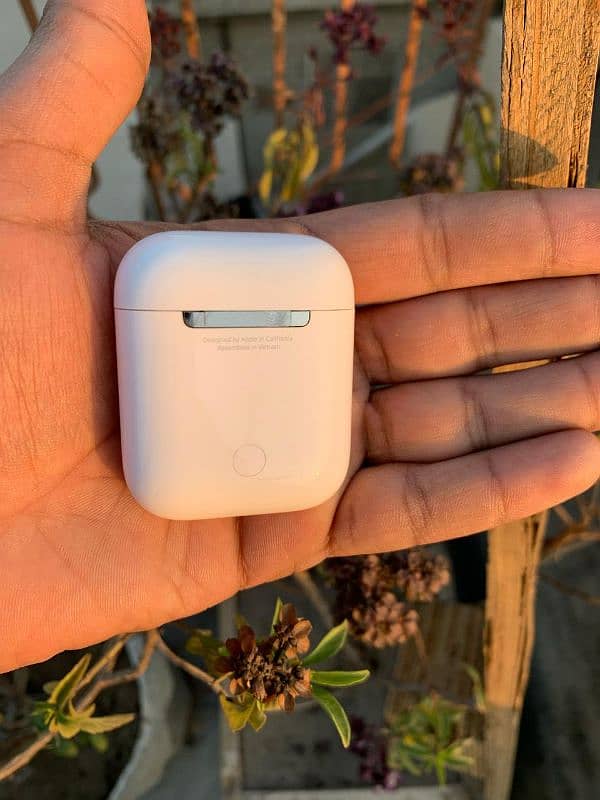 Airpod generation 2 6