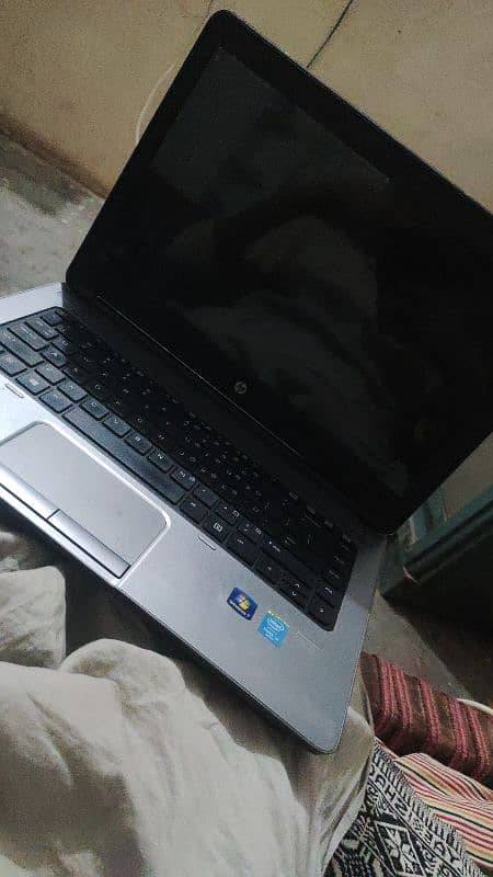 ho laptop 640 G1 9/10 condition 500gb 2 hard 12gb raam 1