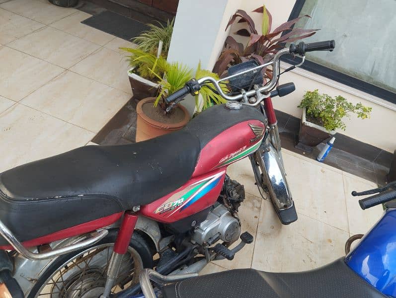 Used Honda cd 70 for sale 3