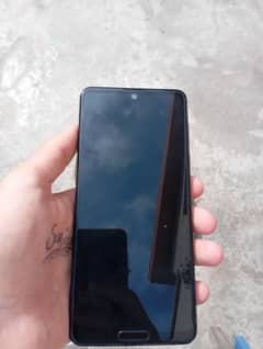 aquos R5G 12/256 condition 8/10