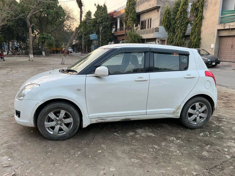 Suzuki Swift 2015 3