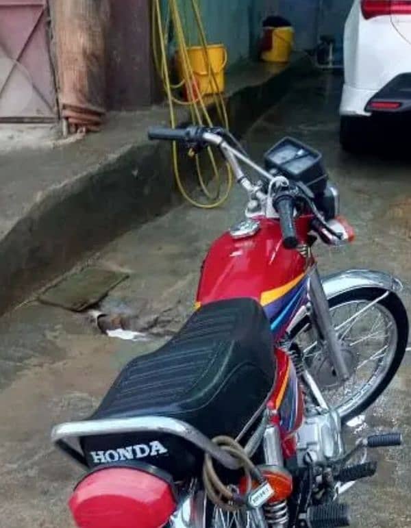 Honda 125 Model 2011 For Sale (CALL "_03259242621) 0