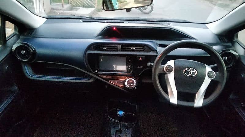 Toyota Aqua 1st owner bater vitz passo Honda city Suzuki cultus  swift 17