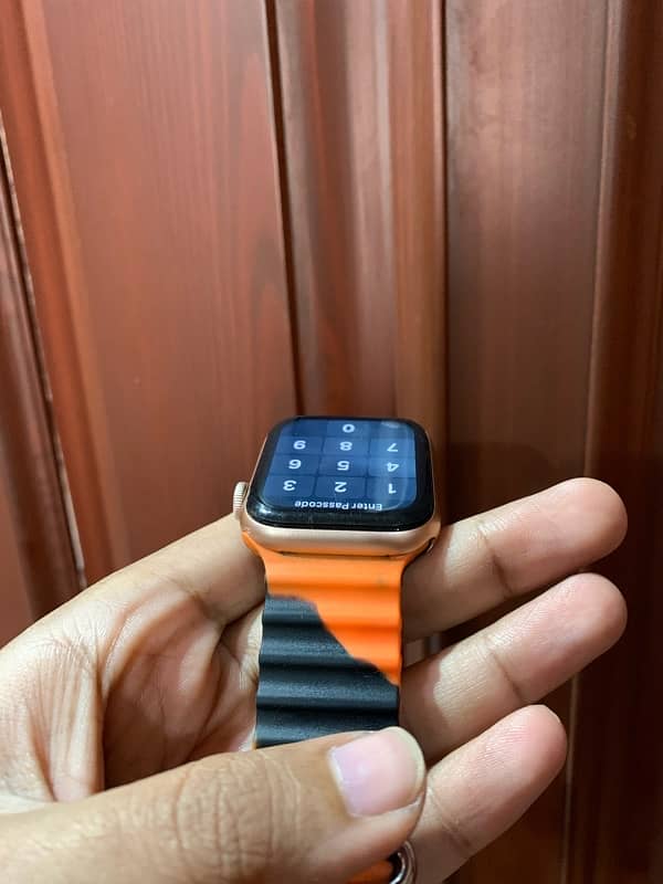 Apple watch series 5 4