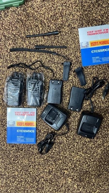 Motorola  walkie talkie / walkie talkie  / icom/ wireless set 5