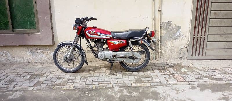 Honda CG 125 2016 4