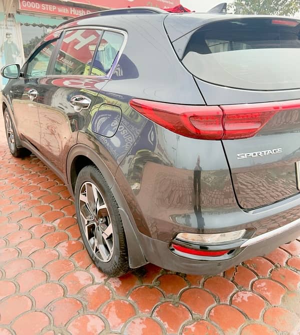 KIA Sportage 2021 AWD 10