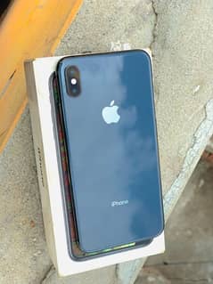 iPhone Xsmax 64Gb 79 Health Complete box