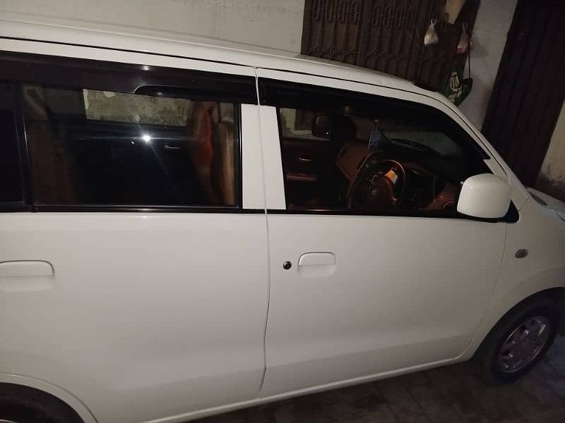 Suzuki Wagon R 2022 4